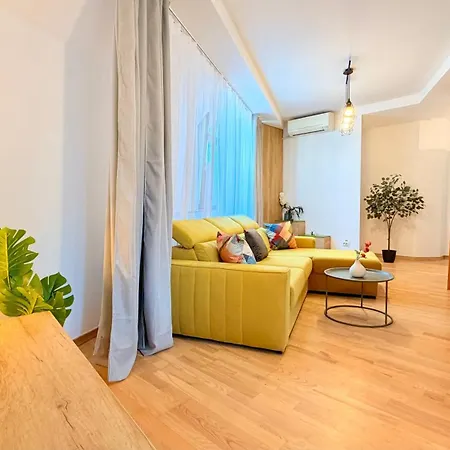 아파트 Heart Of - Stylish 2br With Balcony 부쿠레슈티