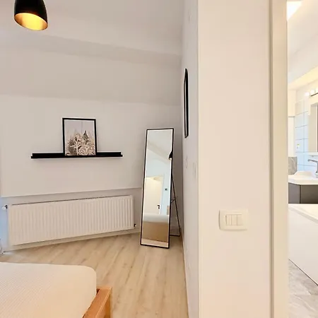 Heart Of - Stylish 2br With Balcony * Bucureşti